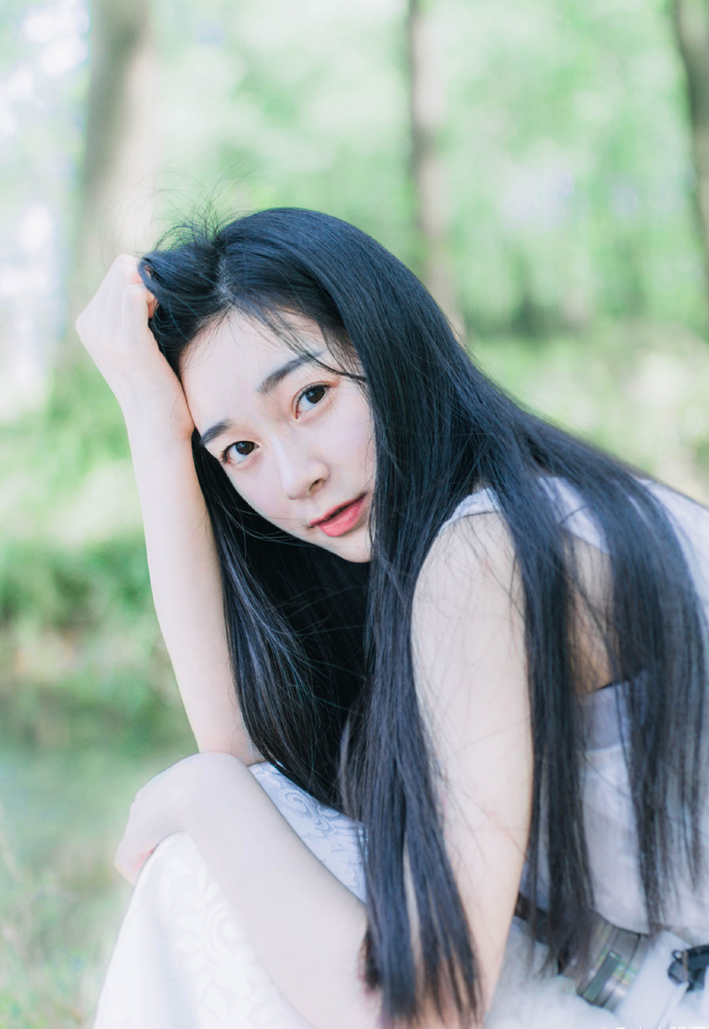 不同的人，为你做同一件事，你会感到天壤之别。因为我们在意的，往往不是人做的事，而只是做事的人。